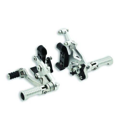 Adjustable rider footpegs in aluminium 96280621AA